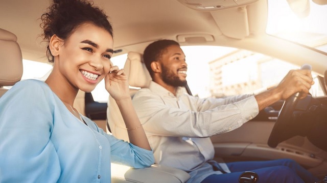 برای سفر با ماشین شخصی حتما در ماشین صاف بنشینید