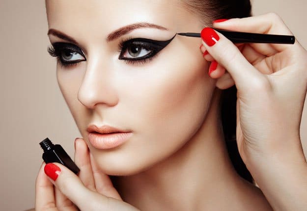makeup9 - تاثیر میکاپ روی روحیه ی افراد