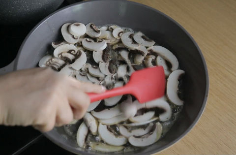 اضافه کردن قارچها به فتوچینی
