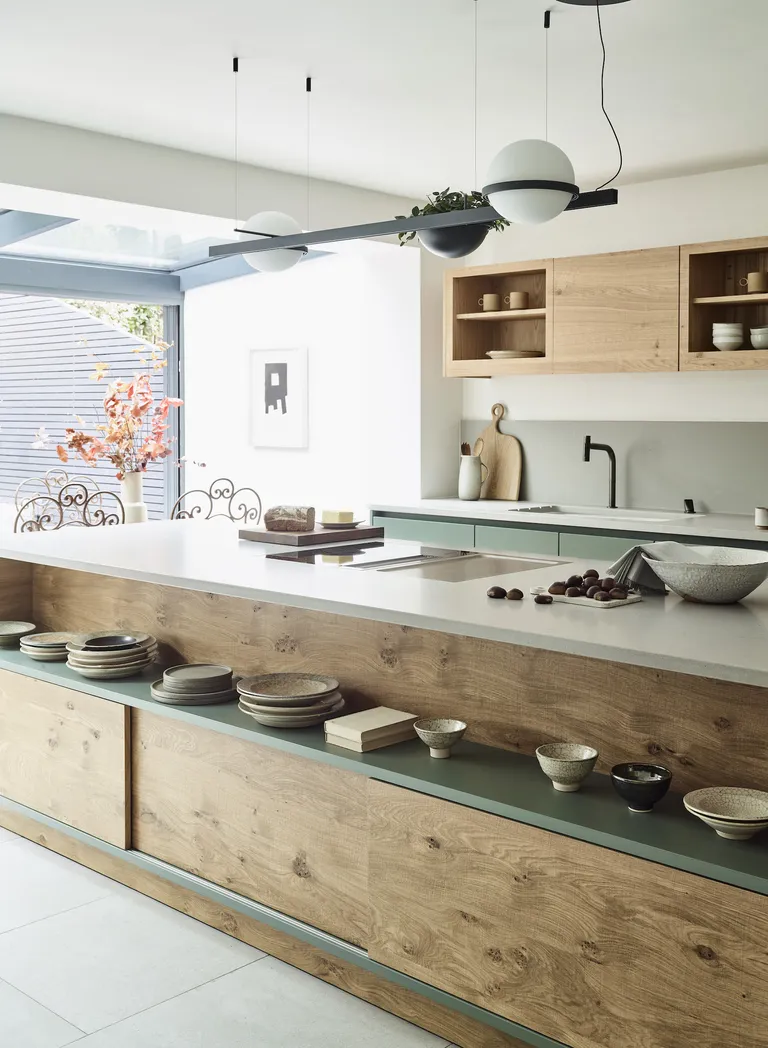 کابینت با چوب بلوط