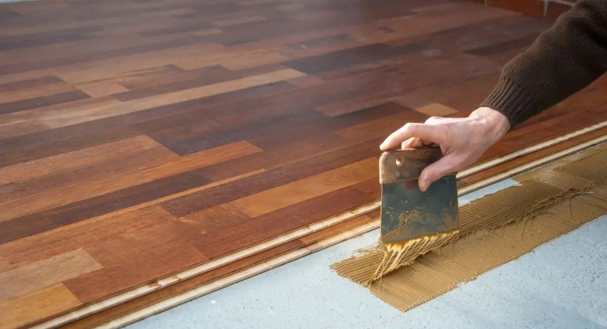 نصب پارکت بر روی سیمان